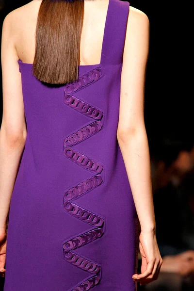 Look 49